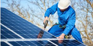 Installation Maintenance Panneaux Solaires Photovoltaïques à La Salvetat-Peyrales